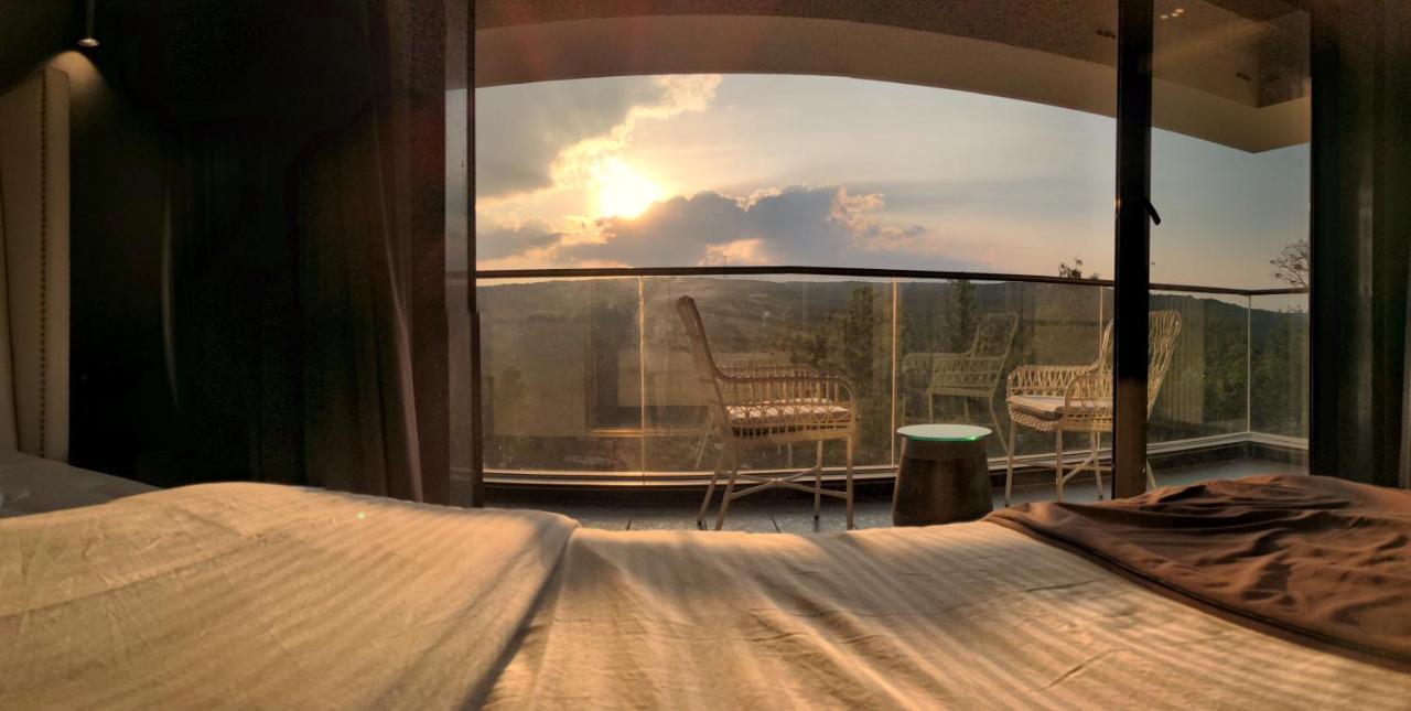 Leela Resort, The Exotic Boutique Hotel - Pure Veg Mahābaleshwar Eksteriør bilde