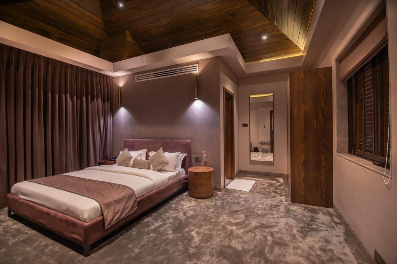 Leela Resort, The Exotic Boutique Hotel - Pure Veg Mahābaleshwar Eksteriør bilde