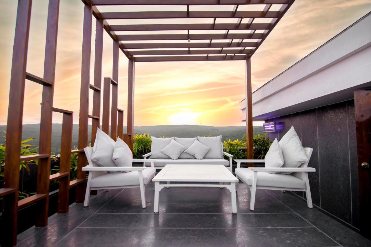 Leela Resort, The Exotic Boutique Hotel - Pure Veg Mahābaleshwar Eksteriør bilde