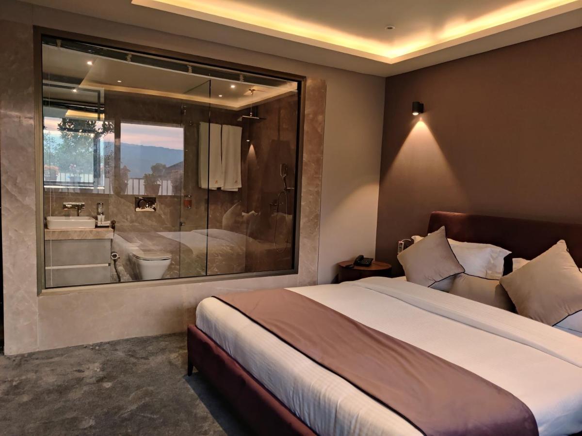 Leela Resort, The Exotic Boutique Hotel - Pure Veg Mahābaleshwar Eksteriør bilde