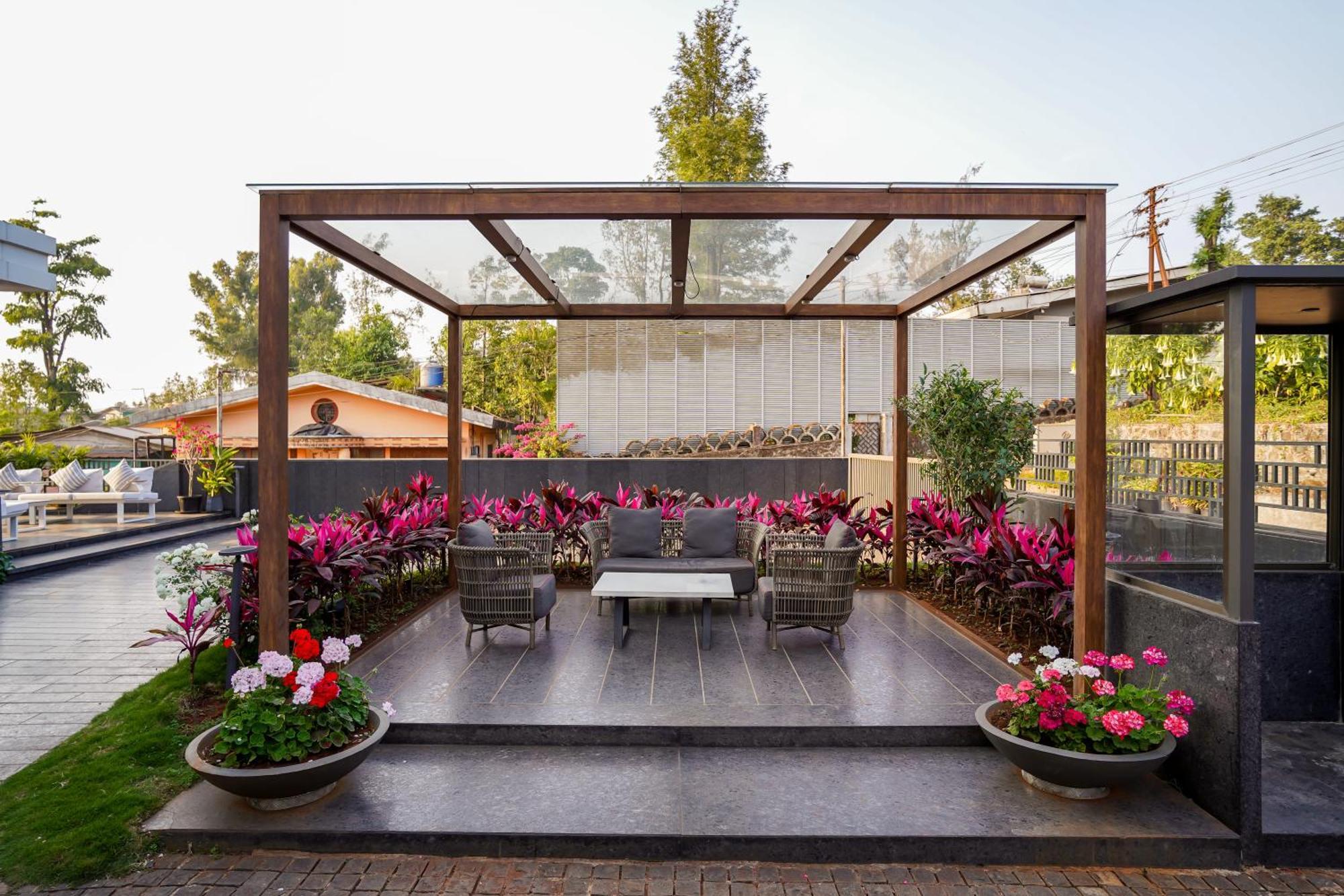 Leela Resort, The Exotic Boutique Hotel - Pure Veg Mahābaleshwar Eksteriør bilde