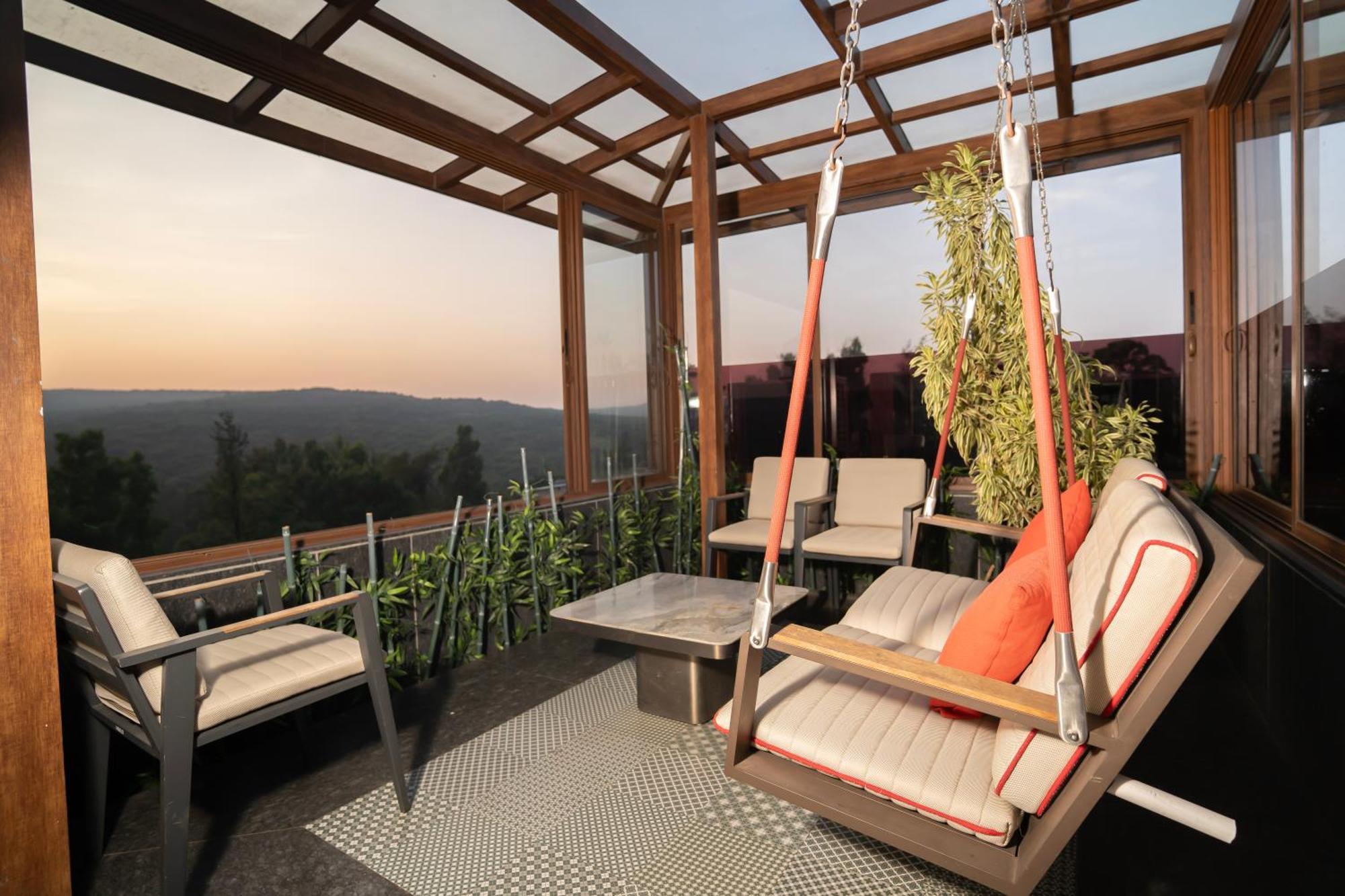 Leela Resort, The Exotic Boutique Hotel - Pure Veg Mahābaleshwar Eksteriør bilde